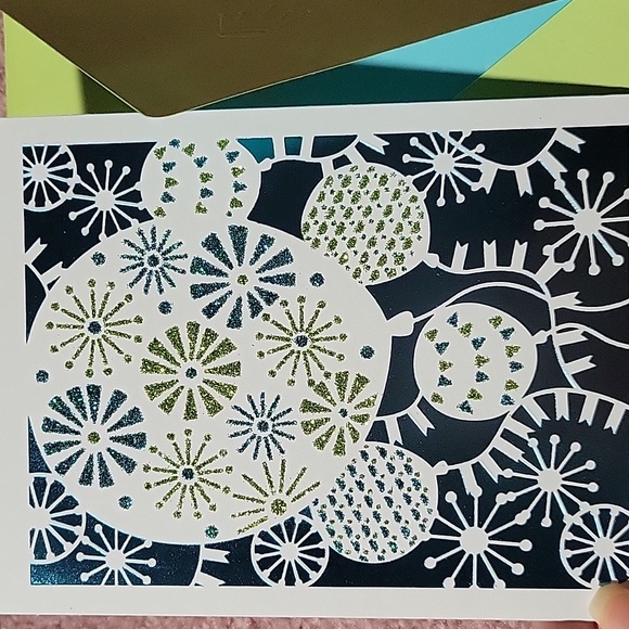 2 Hallmark Cards - Picture 2 of 5